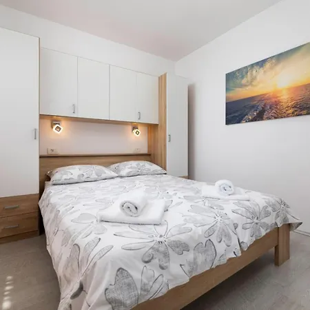 Jana Appartement *